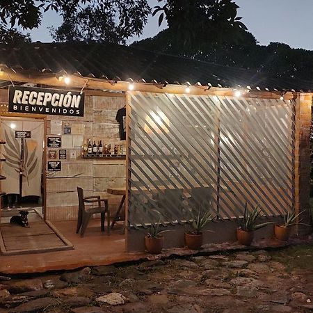 Finca Hostal Bolivar - Casa Quinta Мінка Екстер'єр фото